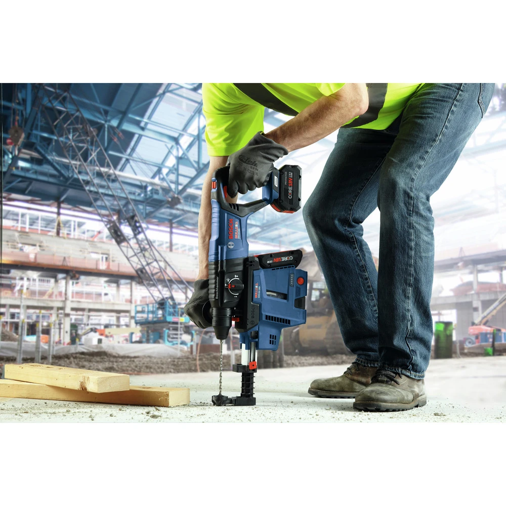 Bosch GBH18V-26DK24 Bulldog 18V EC Brushless Lithium-Ion 1 In. Cordless SDS-plus Rotary Hammer Kit With 2 Batteries (8 Ah) 7 Bosch GBH18V-26DK24 Bulldog 18V EC Brushless Lithium-Ion 1 In. Cordless SDS-plus Rotary Hammer Kit With 2 Batteries (8 Ah) - Image 7