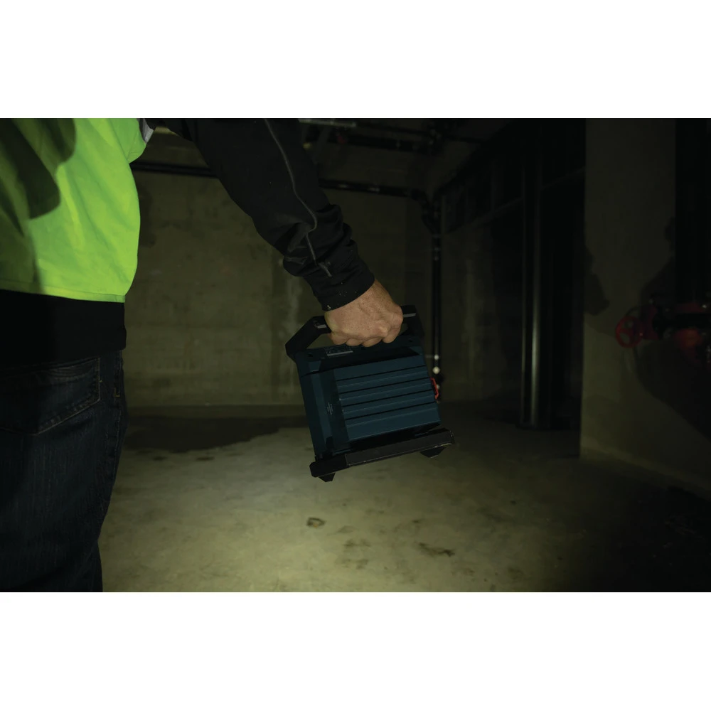 Bosch GLI18V-1200CN 18V Connected LED Floodlight (Tool Only) 6 Bosch GLI18V-1200CN 18V Connected LED Floodlight (Tool Only) - Image 6