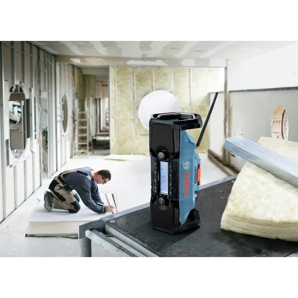 Bosch GPB18V-2CN 18V Compact Jobsite Radio With Bluetooth 5.0 8 Bosch GPB18V-2CN 18V Compact Jobsite Radio With Bluetooth 5.0 - Image 8