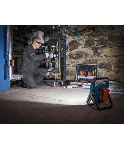 Factory Reconditioned Bosch GLI18V-1900N-RT 18V Lithium-Ion Cordless LED Floodlight (Tool Only) -Bosch Sales Store bshrgli18v 1900n rt f